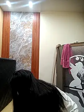 Snapshot of SaraBust chatting on October 18, 2025, 2:40 pm SaraBust online show from October 18, 2025, 2:40 pm