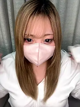 Chua-chan online show from November 3, 2025, 4:08 pm