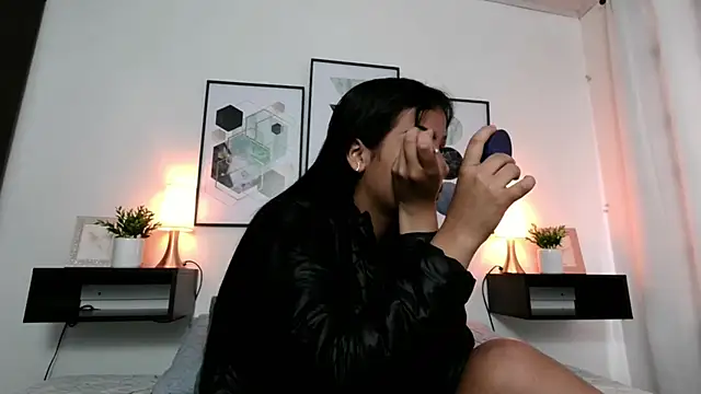 Rodriguez Gabi online show from September 11, 2025, 1:33 pm