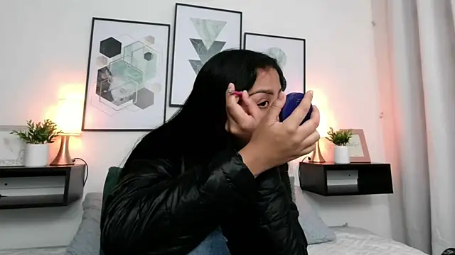 Rodriguez Gabi online show from September 17, 2025, 11:56 am