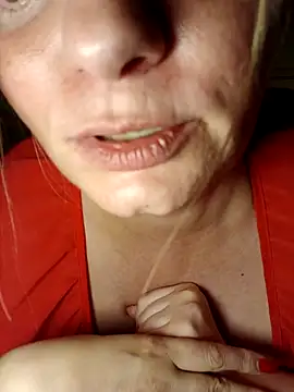 LeoGirlOh online show from September 18, 2025, 9:28 pm