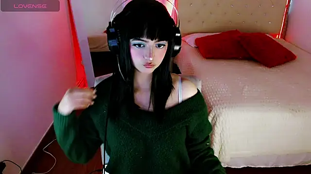 Snapshot of Lunyhose chatting on October 29, 2025, 7:59 pm Lunyhose online show from October 29, 2025, 7:59 pm