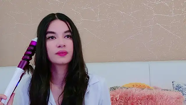 MiaDunoff online show from March 29, 2026, 9:37 pm