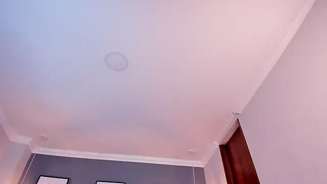 Snapshot of Nina_Ford chatting on April 24, 2026, 3:20 am Nina Ford online show from April 24, 2026, 3:20 am