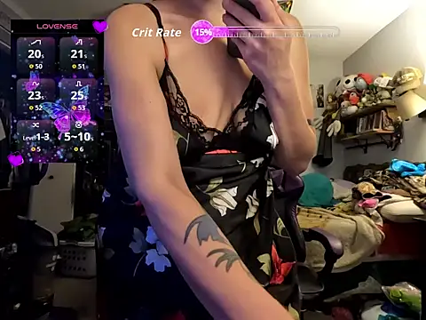 R4inbowK1tty online show from April 7, 2026, 4:24 am