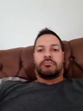 dancaEstrip online show from September 30, 2025, 4:23 pm