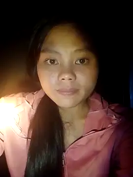 Snapshot of omiu-baby chatting on October 1, 2025, 12:11 pm omiu-baby online show from October 1, 2025, 12:11 pm