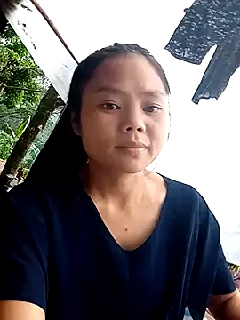 Snapshot of omiu-baby chatting on October 8, 2025, 12:41 am omiu-baby online show from October 8, 2025, 12:41 am