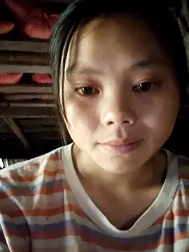 Snapshot of omiu-baby chatting on October 20, 2025, 2:45 am omiu-baby online show from October 20, 2025, 2:45 am