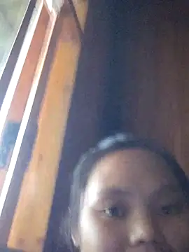 Snapshot of omiu-baby chatting on October 24, 2025, 1:24 am omiu-baby online show from October 24, 2025, 1:24 am