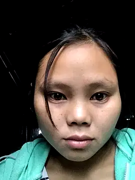 Snapshot of omiu-baby chatting on November 4, 2025, 1:05 am omiu-baby online show from November 4, 2025, 1:05 am