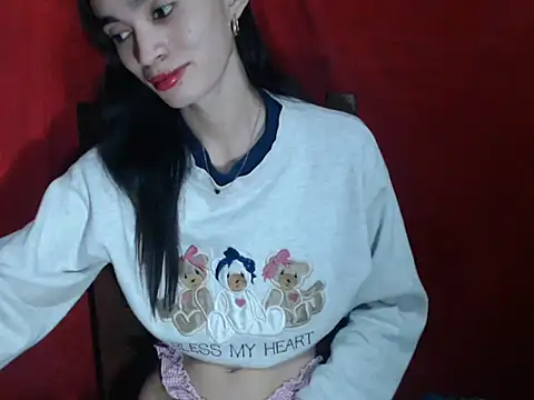 darcey desires online show from September 19, 2025, 1:45 pm