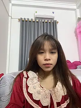 linh  cute online show from September 11, 2025, 12:33 am