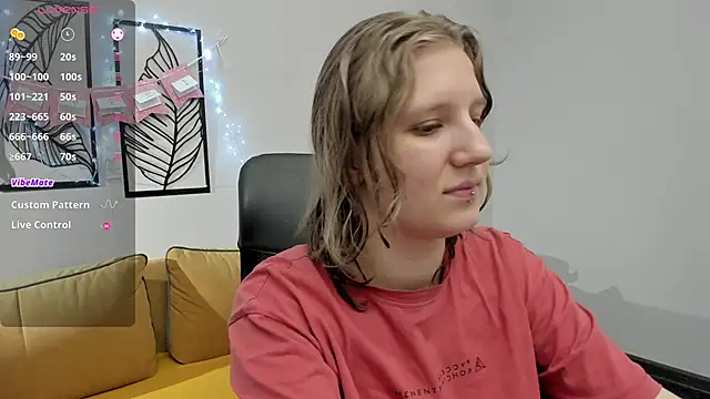 Hailey Foxy online show from February 19, 2026, 12:34 pm