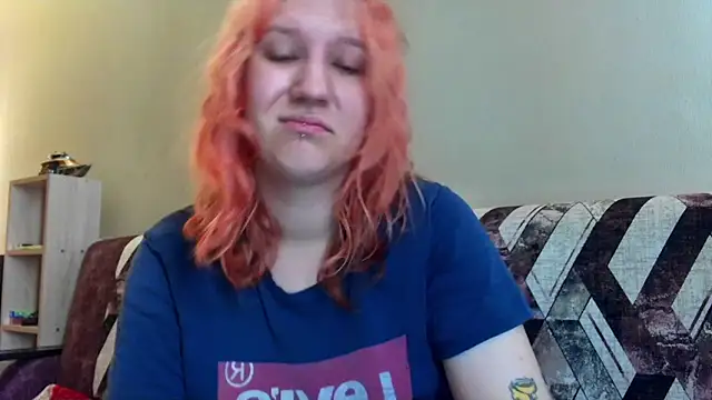 Hailey Foxy online show from July 24, 2026, 1:03 am
