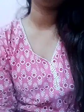 Queen Pari87 online show from September 14, 2025, 10:25 am