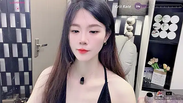 Yueyue-MM online show from May 23, 2026, 2:39 am