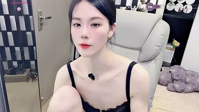 Snapshot of Yueyue-MM chatting on June 10, 2026, 3:00 pm Yueyue-MM online show from June 10, 2026, 3:00 pm