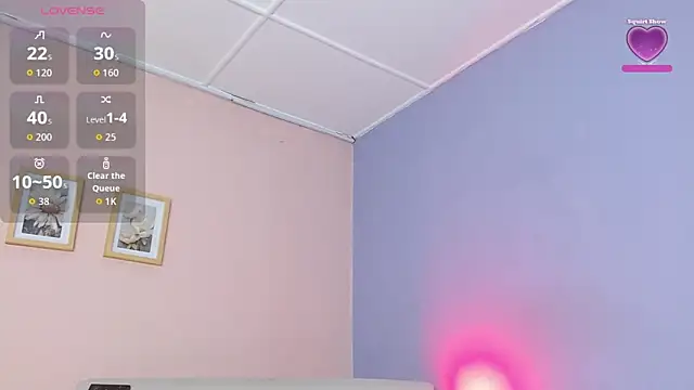 Snapshot of lourdes_moon22 chatting on October 6, 2025, 1:41 pm lourdes moon22 online show from October 6, 2025, 1:41 pm