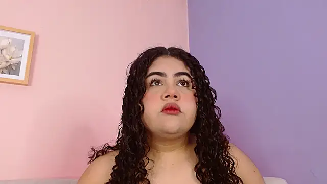 Snapshot of lourdes_moon22 chatting on October 23, 2025, 1:10 pm lourdes moon22 online show from October 23, 2025, 1:10 pm