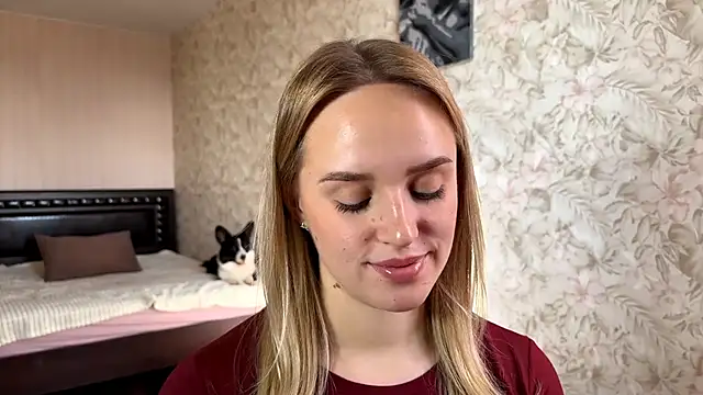 ElisabetLorney online show from October 4, 2025, 7:39 am