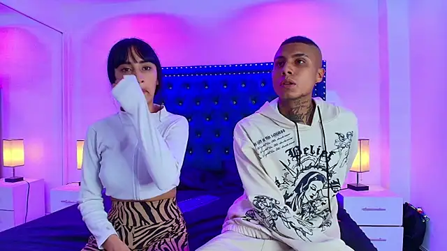 Damian and roxanne online show from November 22, 2025, 12:37 pm