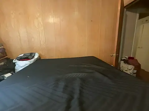 saltlightEmber online show from April 21, 2026, 2:56 pm