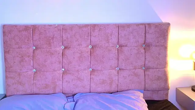 Ares Alpha online show from October 9, 2025, 4:05 pm