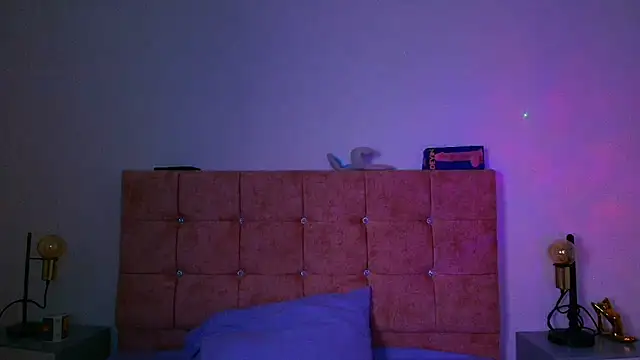 Ares Alpha online show from October 16, 2025, 7:37 pm