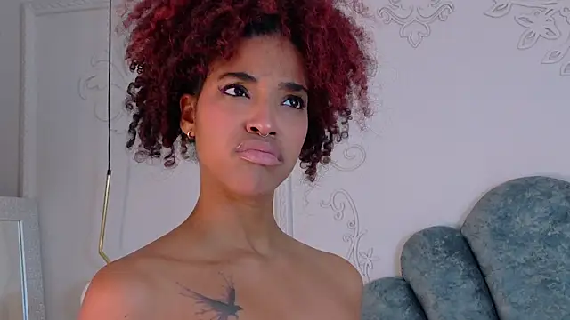 Charlotte-Novac online show from October 14, 2025, 4:08 pm