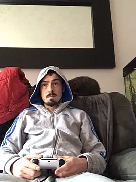 jaycoy22 online show from February 10, 2026, 11:47 am