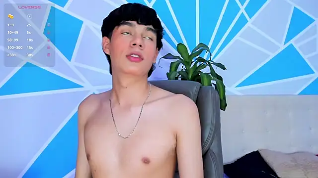 Rayan Connor online show from September 17, 2025, 5:36 pm