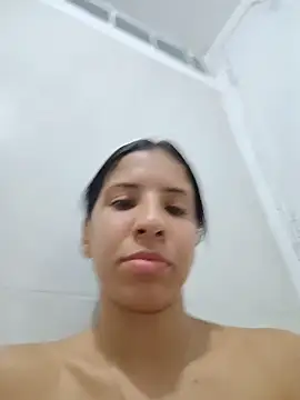 Snapshot of Liagni0 chatting on February 27, 2026, 2:33 am Liagni0 online show from February 27, 2026, 2:33 am