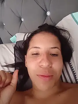 Snapshot of Liagni0 chatting on March 11, 2026, 4:24 pm Liagni0 online show from March 11, 2026, 4:24 pm