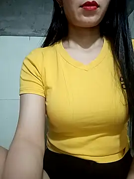 Vyvyy06 online show from October 2, 2025, 1:40 pm