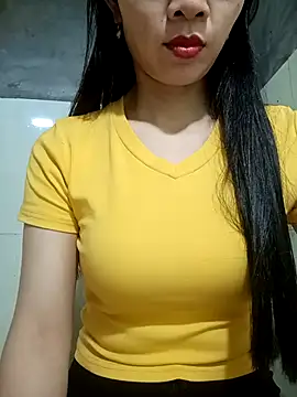 Vyvyy06 online show from October 3, 2025, 1:46 am