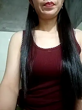 Vyvyy06 online show from October 24, 2025, 11:12 pm