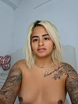 Eva  Cutte online show from January 14, 2026, 3:34 am