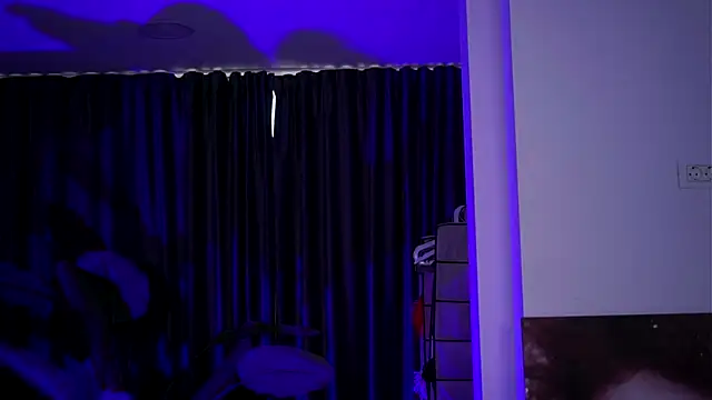 OlyviaVey online show from October 27, 2025, 10:30 am