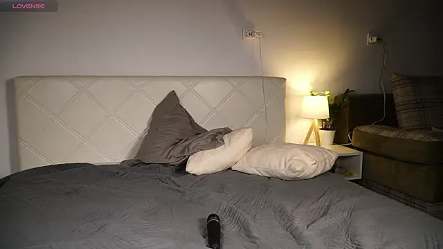 KaeliaScorch online show from March 23, 2026, 12:20 pm