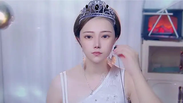 fancy-baby online show from September 10, 2025, 3:17 am
