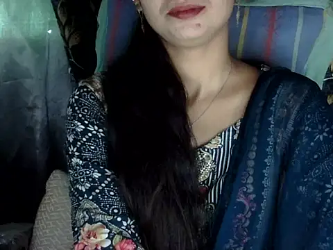 Snapshot of Rahat_S chatting on November 3, 2025, 5:31 am Rahat S online show from November 3, 2025, 5:31 am