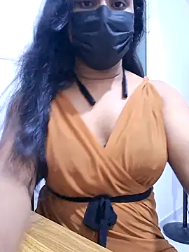 BeautyGirl sara online show from October 3, 2025, 5:10 pm