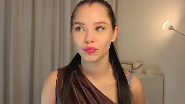 slyshypie online show from November 21, 2025, 1:32 pm