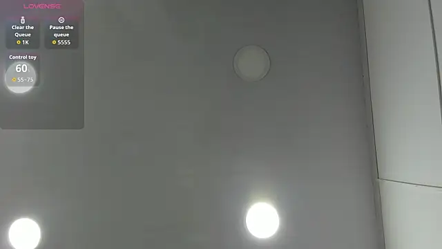 Lilith dry online show from September 13, 2025, 3:01 pm