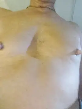 slaveman4you online show from October 20, 2025, 2:01 am