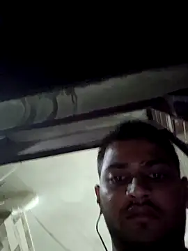 Snapshot of riyamore9623 chatting on October 15, 2025, 1:55 pm riyamore9623 online show from October 15, 2025, 1:55 pm