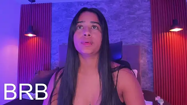 zoe evans5 online show from September 26, 2025, 11:36 am