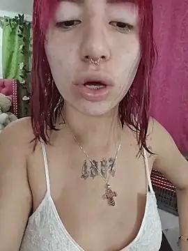 Snapshot of Kitty_Melodi chatting on July 1, 2026, 11:12 am Kitty Melodi online show from July 1, 2026, 11:12 am