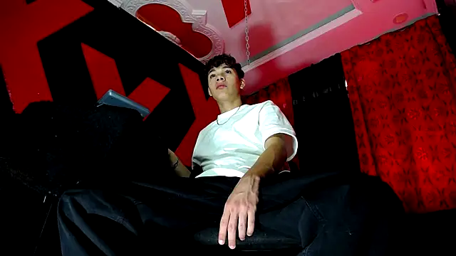 SemerHott online show from September 29, 2025, 2:00 pm